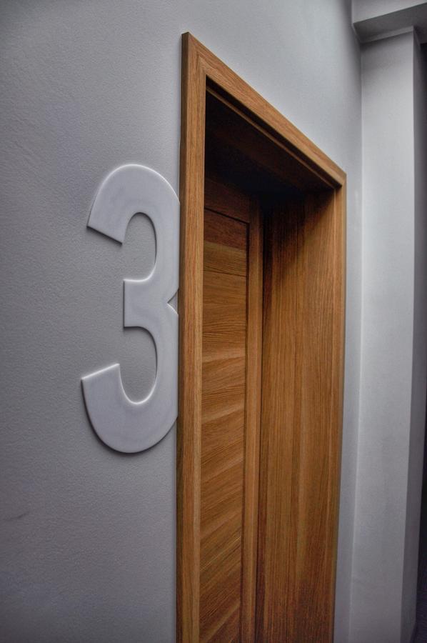 Hotel Klondaik Corner Варка Екстериор снимка