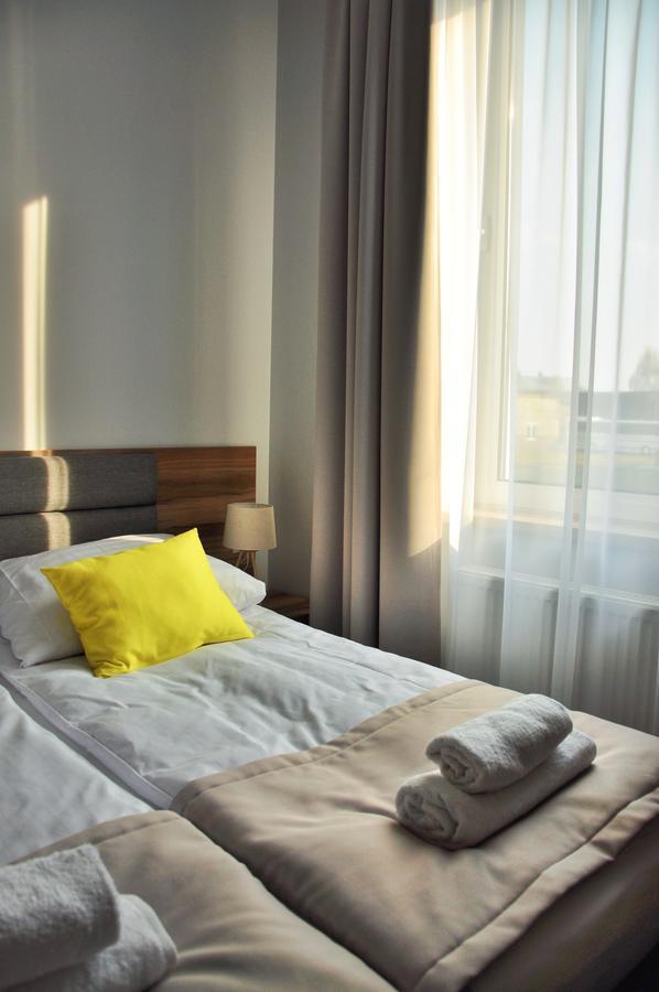 Hotel Klondaik Corner Варка Екстериор снимка